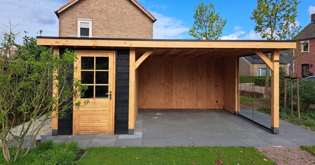 overkapping met schuur